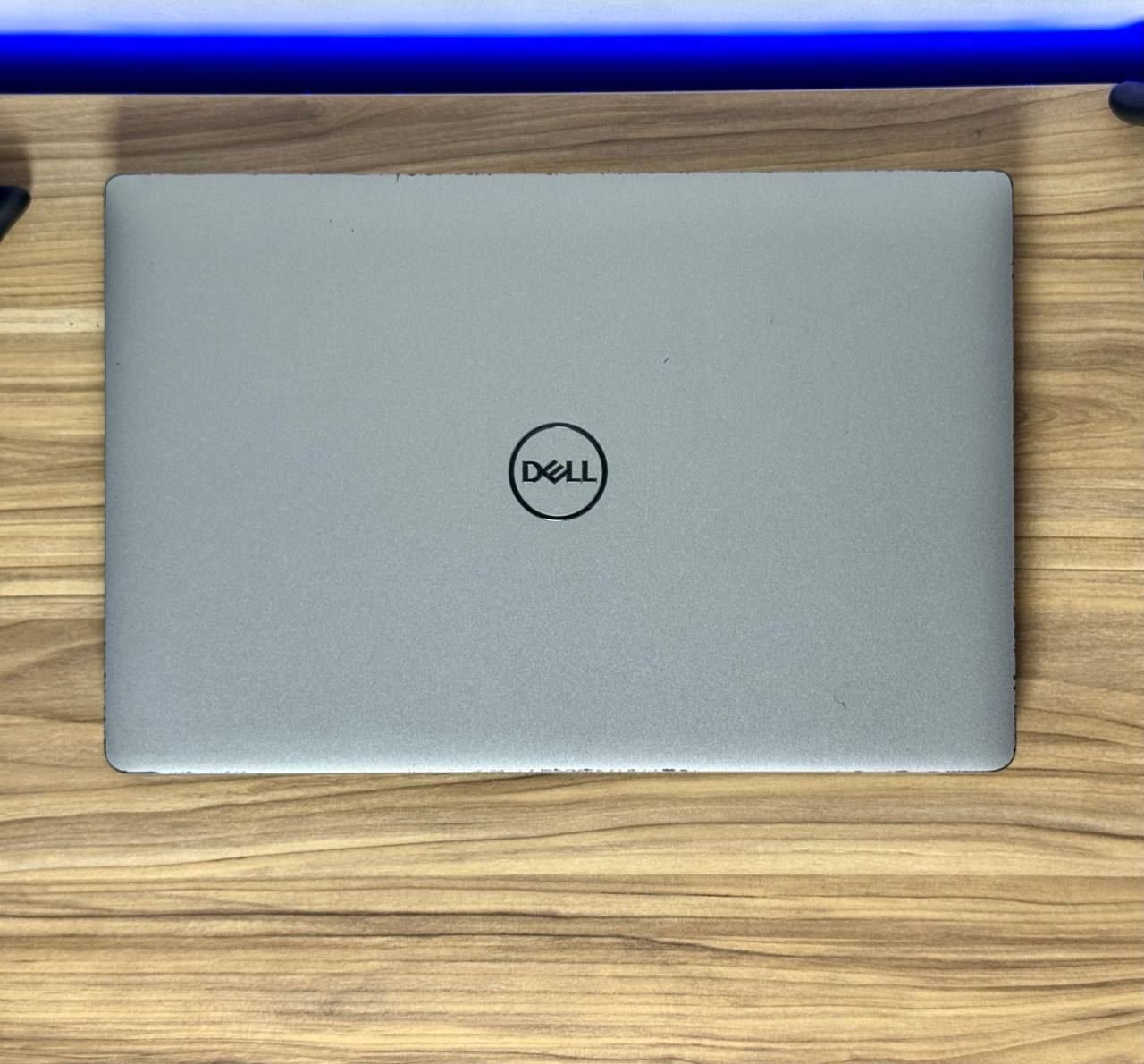 Notebook Dell i5 11th Generación | Teclado Retroiluminado | 16 de RAM | 256 SSD NVMe