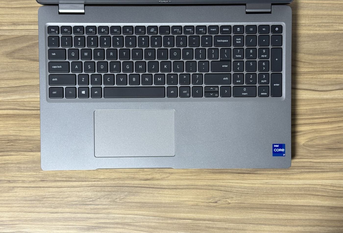 Notebook Dell i7 11th Generación con Gráfica NVIDIA modelo latitude 5520