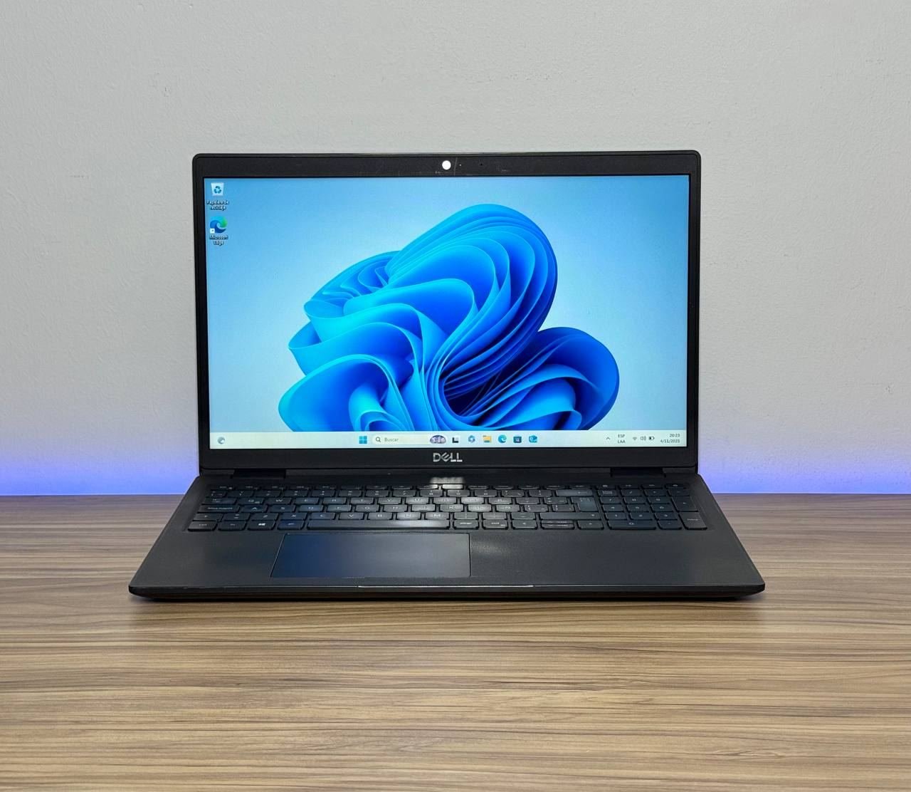 Notebook Dell i7 11th Generacion, 16 de RAM y 512 NVMe M.2 SSD SemiNuevo